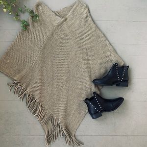Pullover Fringe Poncho